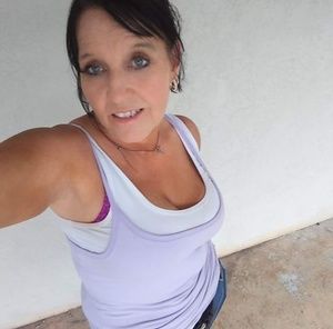 Meet your Posher, Deana